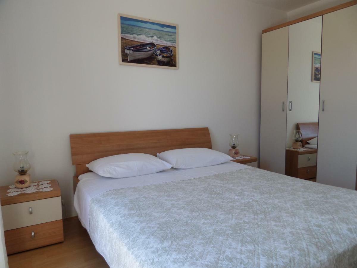 Apartmani Lili Mali Losinj Ngoại thất bức ảnh