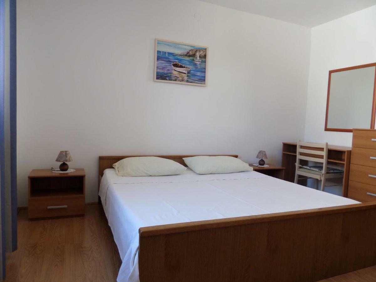 Apartmani Lili Mali Losinj Ngoại thất bức ảnh